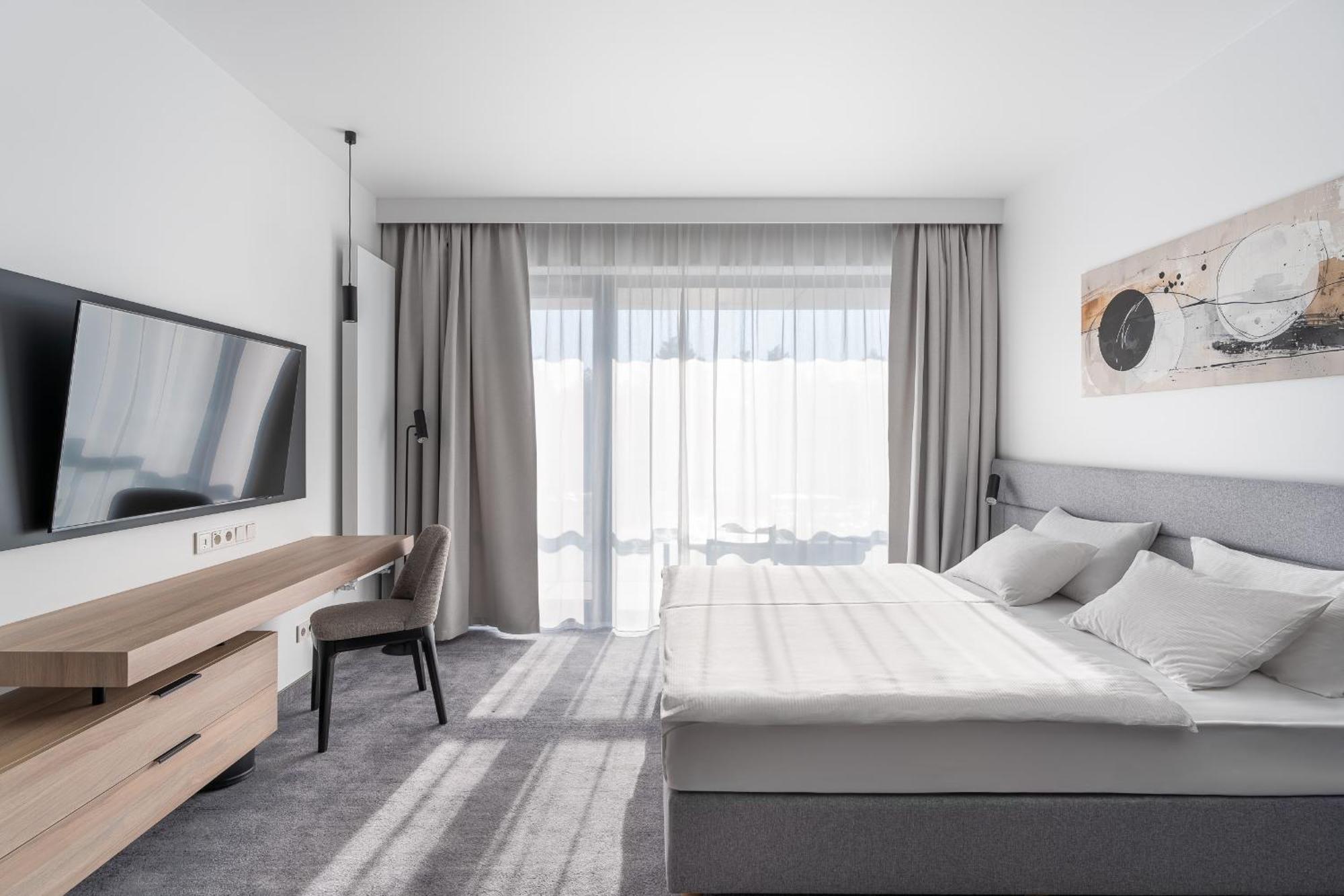 Shellter Hotel Resort & Spa Рогово Екстериор снимка
